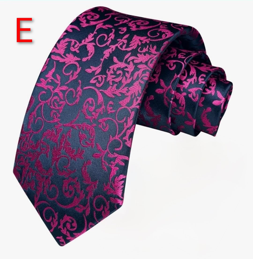 Statement Brooch Necktie